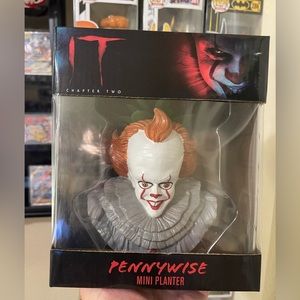 Pennywise planter
